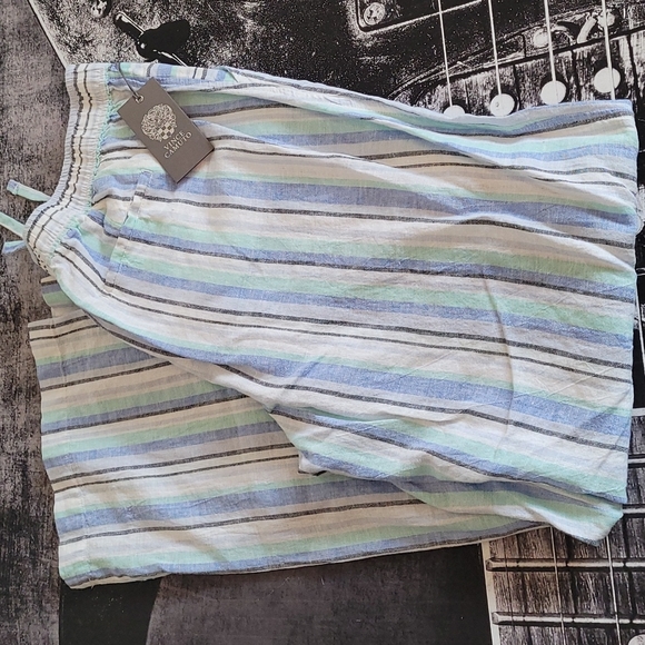 NWT Vince Camuto Set - Picture 4 of 6